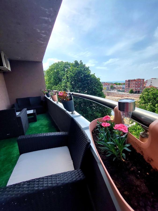 Melinaki Appartamento Ni Esterno foto